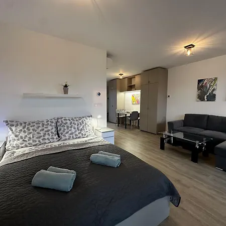 Scamard Apartment