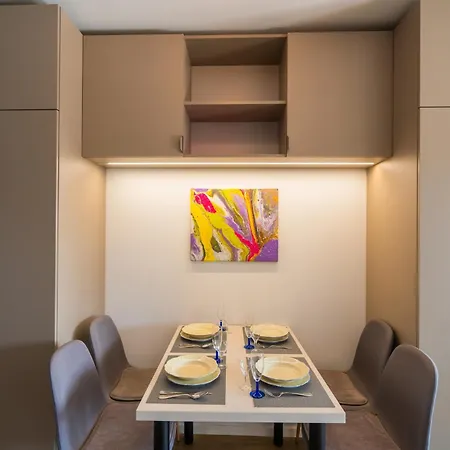 Apartament Scamard