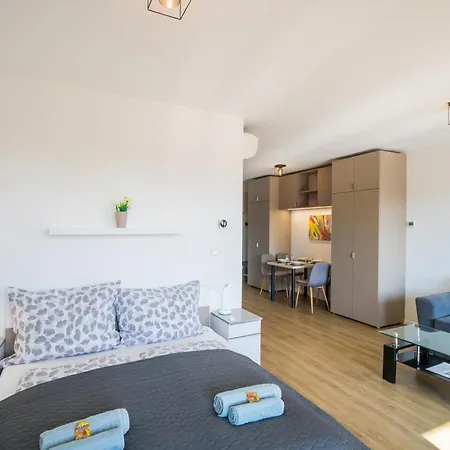 Scamard Apartment *