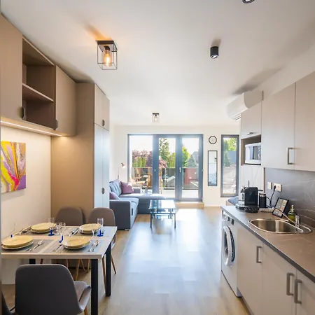 Apartment Scamard Zamardi