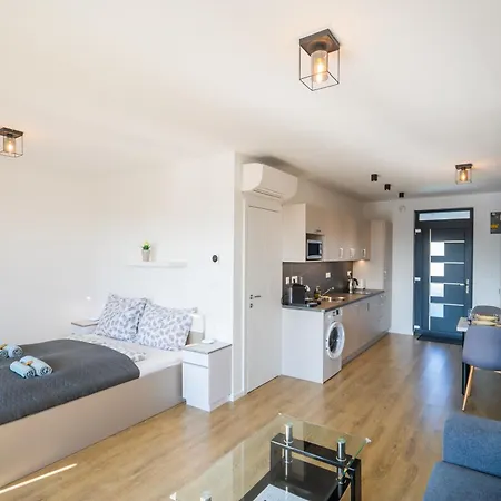 Scamard Apartment Zamardi