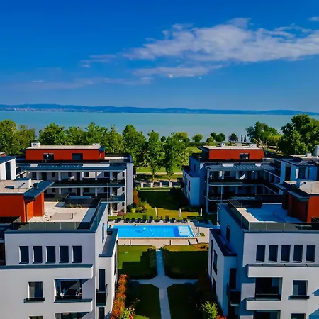 Apartment Scamard Zamardi