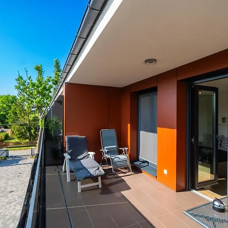 Scamard Apartament *